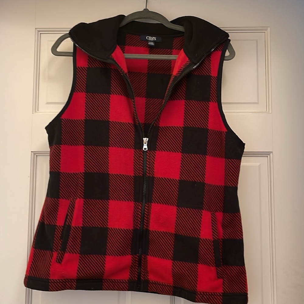 Chaps Buffalo Check Red and Black Plaid Fleece Vest size large